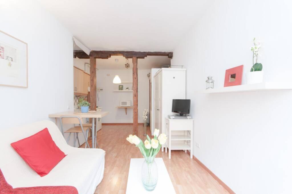 Estudio Magdalena, Pleno Centro De Madrid Eksteriør bilde